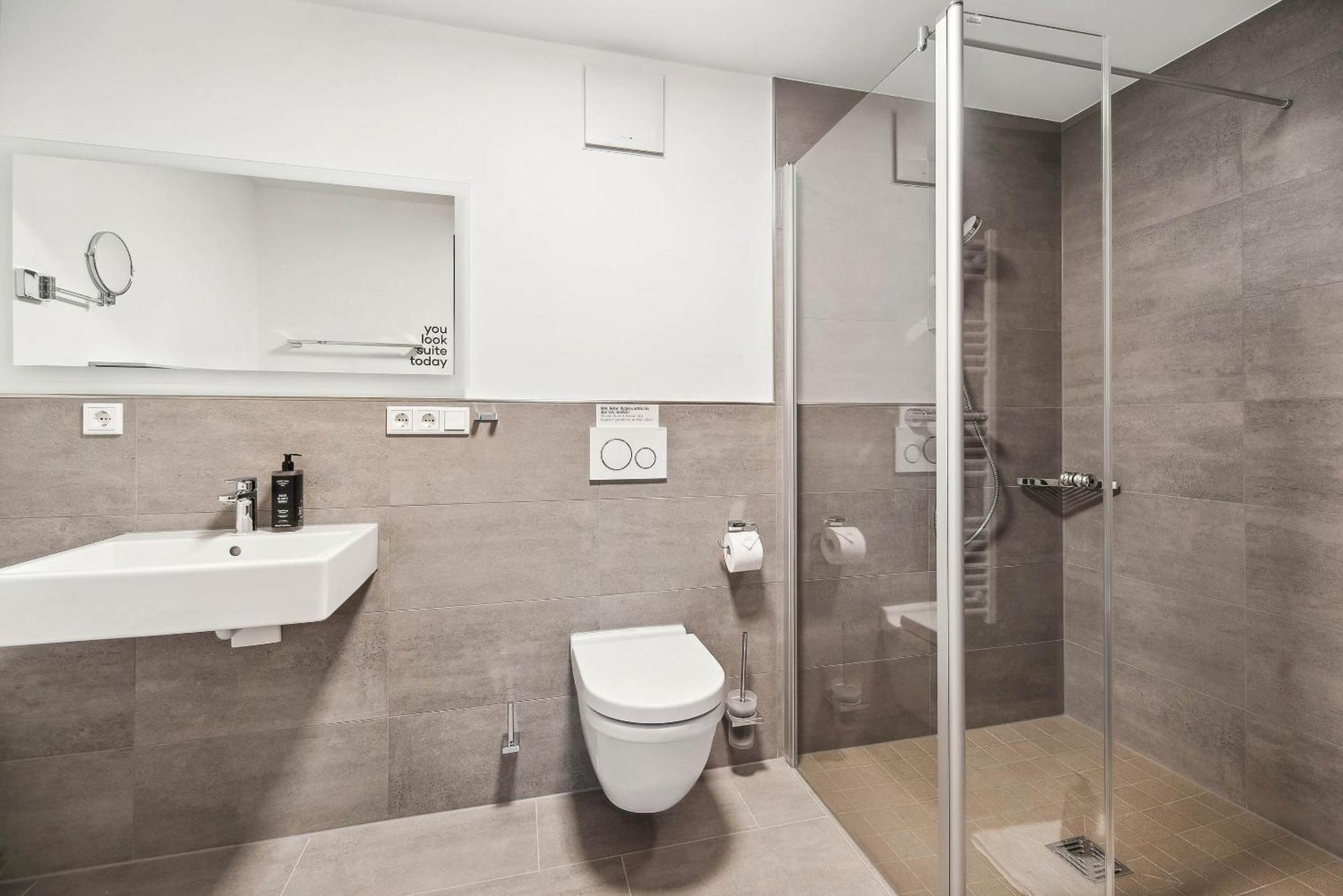 Limehome Kassel Wilhelmsstrasse ภายนอก รูปภาพ