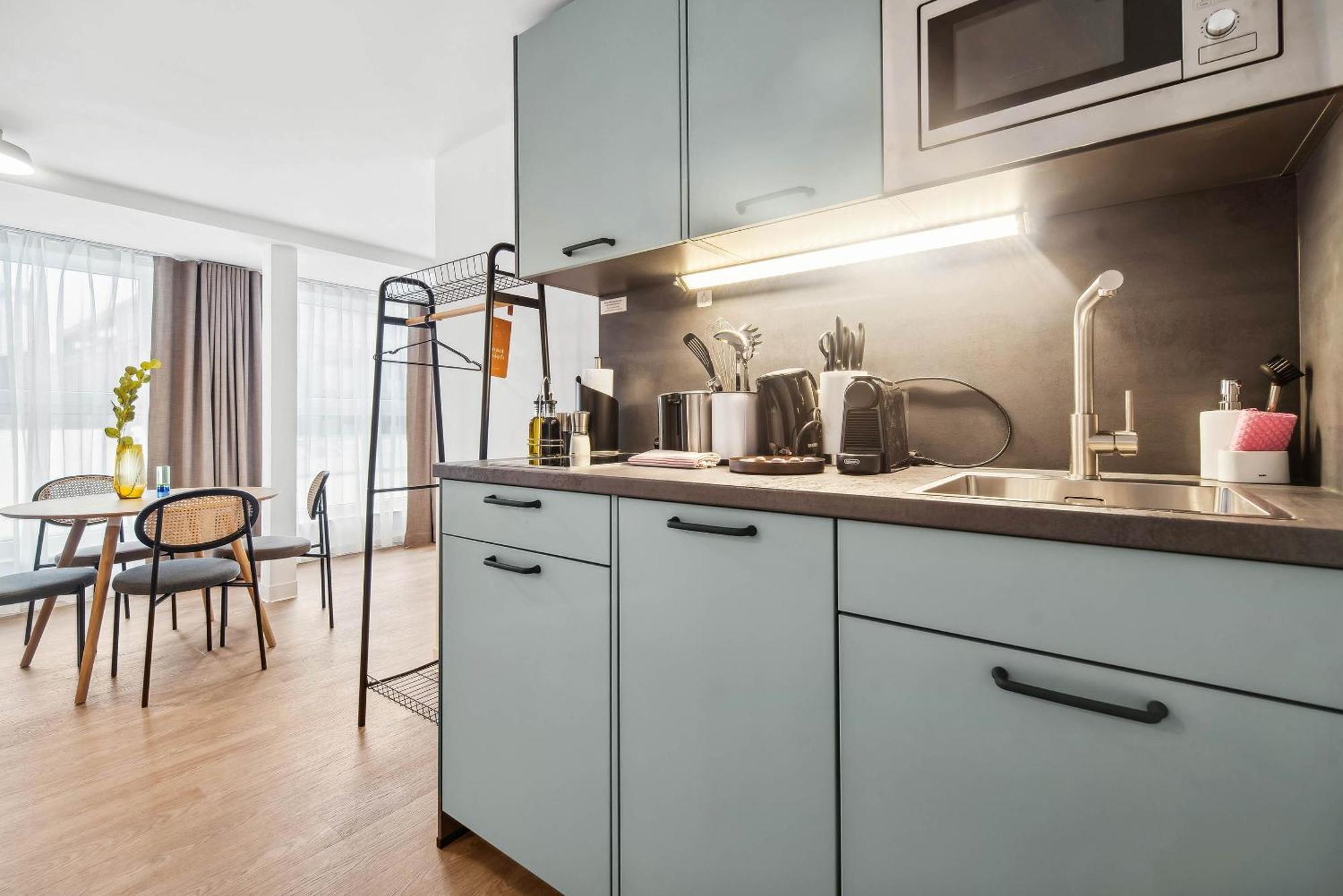 Limehome Kassel Wilhelmsstrasse ภายนอก รูปภาพ
